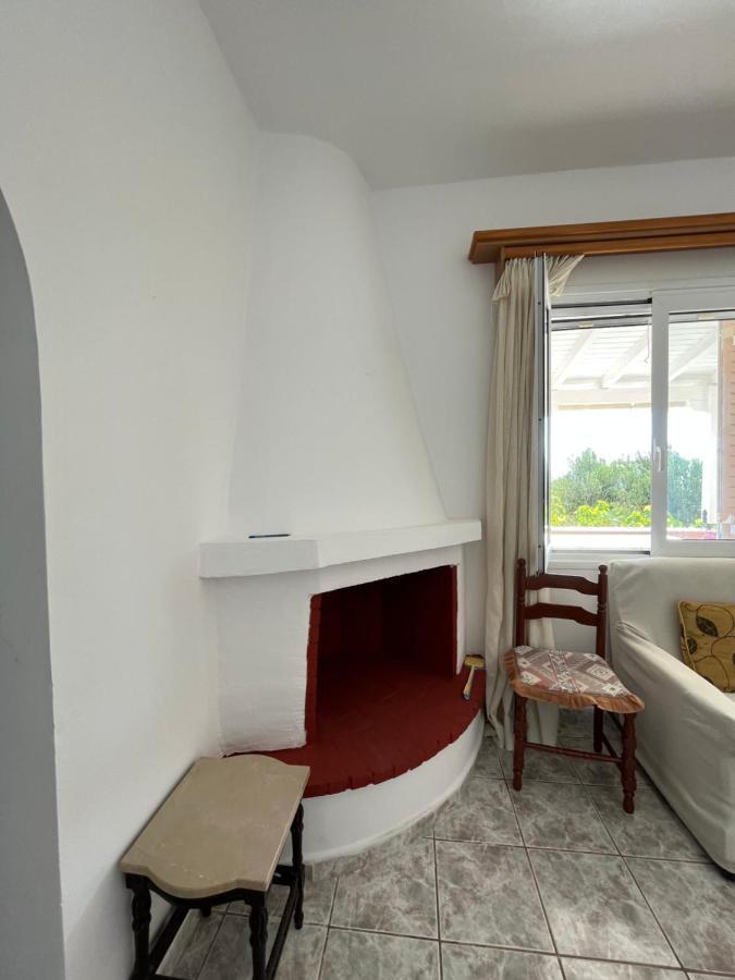 エラフォニソスHarry'S Houseアパートメント エクステリア 写真